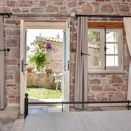 Guest house Lunaria