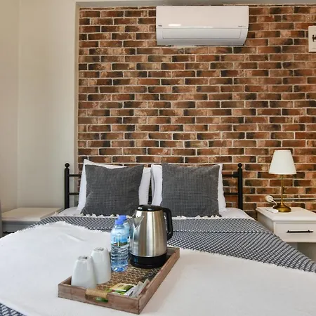Lunaria Guest house Ayvalik